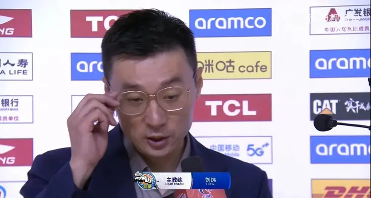 千钧一发！欧洲杯预选赛悬念重重球队你侬我侬